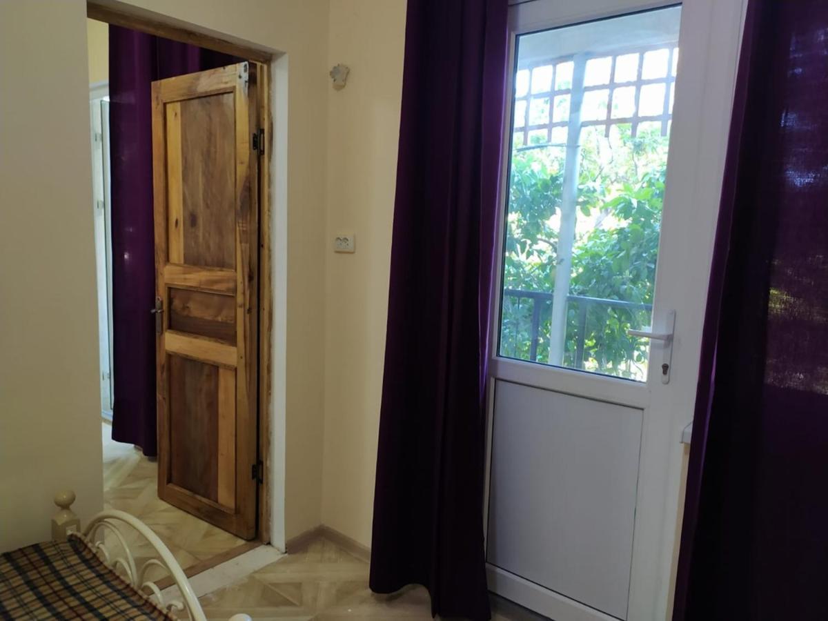 Inzhir Guest House New Athos Exterior foto